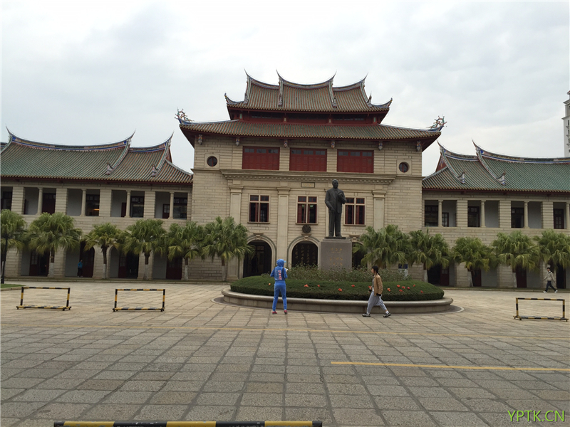 厦门大学